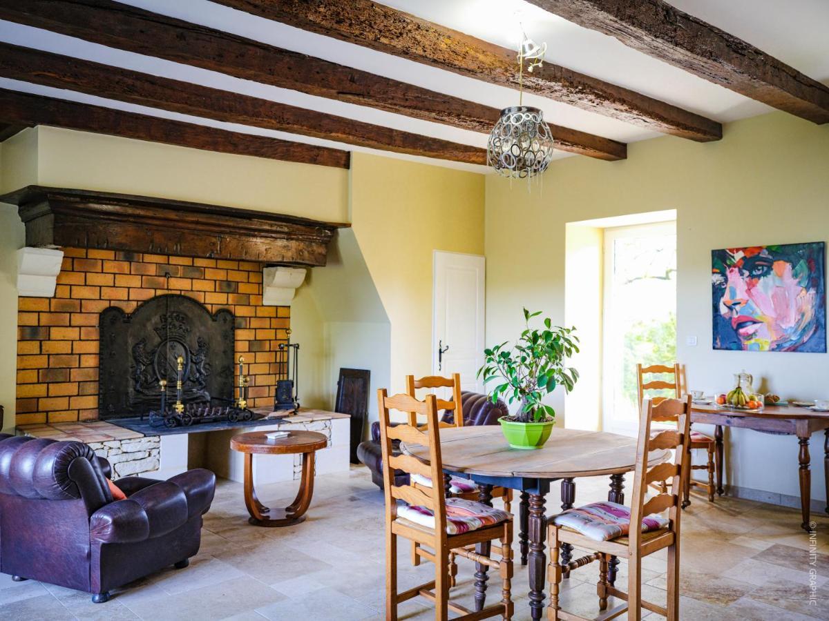 Bed and Breakfast L'Antre Des Bastides Saint-Martin-de-Villereal Exterior foto