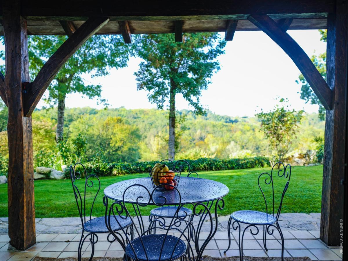 Bed and Breakfast L'Antre Des Bastides Saint-Martin-de-Villereal Exterior foto