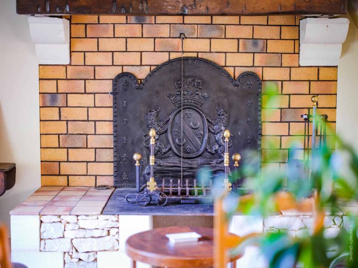 Bed and Breakfast L'Antre Des Bastides Saint-Martin-de-Villereal Exterior foto