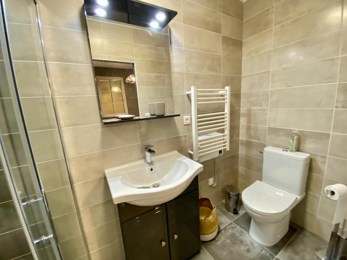 Bed and Breakfast L'Antre Des Bastides Saint-Martin-de-Villereal Exterior foto