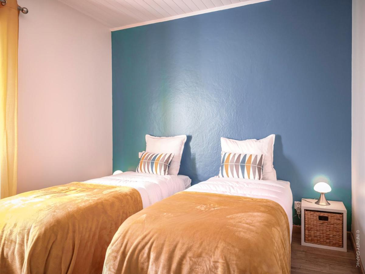 Bed and Breakfast L'Antre Des Bastides Saint-Martin-de-Villereal Exterior foto